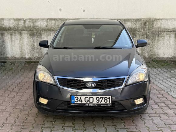 Sahibinden Kia Ceed 1.6 CRDi Cool 2011 Model 