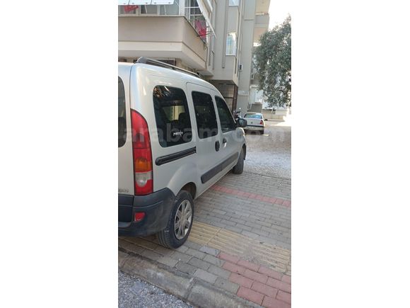 Sahibinden Renault Kangoo Multix 1.5 dCi Authentique 2004 Model