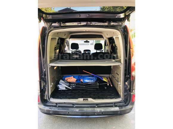 Sahibinden Renault Kangoo Multix 1.5 dCi Expression 2011 Model 