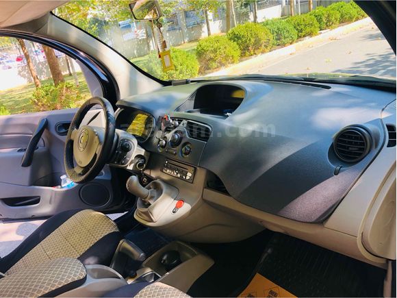 Sahibinden Renault Kangoo Multix 1.5 dCi Expression 2011 Model 