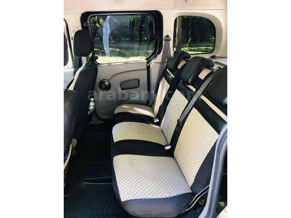 Sahibinden Renault Kangoo Multix 1.5 dCi Expression 2011 Model 