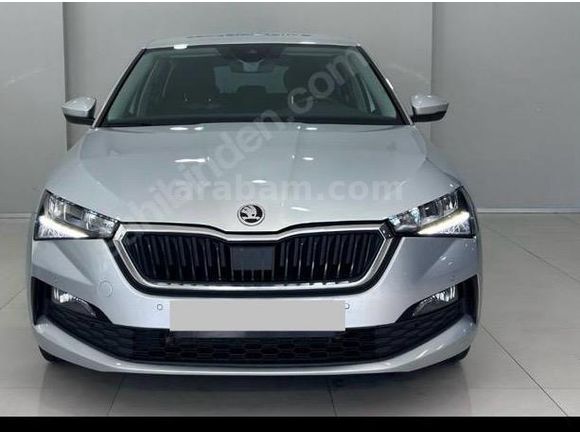 Sahibinden Skoda Scala 1.6 TDI Premium 2020 Model  220.000 km Bej