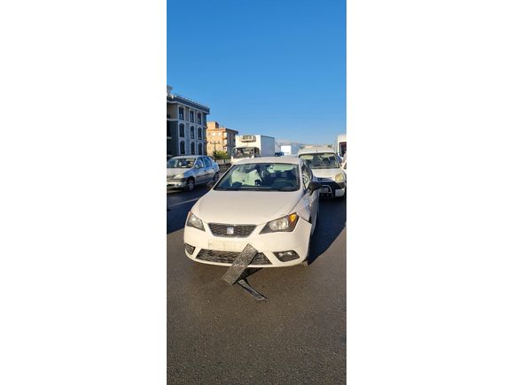 Öğretmenden temiz ve bakımlı Seat Ibiza 1.4 Reference 2014 Model
