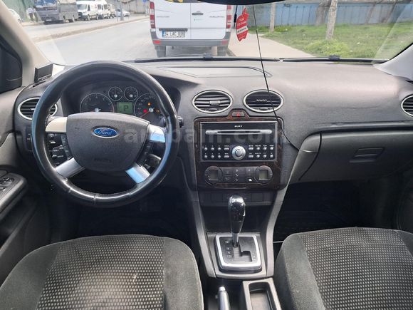 Sahibinden Ford Focus 1.6 Ghia 2006 Model İstanbul