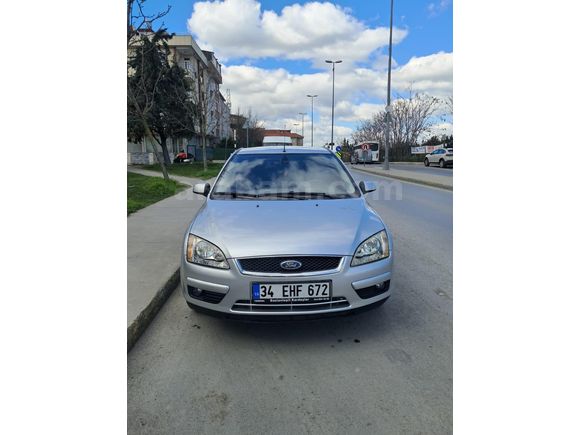 Sahibinden Ford Focus 1.6 Ghia 2006 Model İstanbul