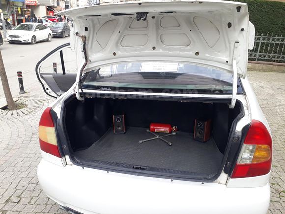 Sahibinden Hyundai Accent 1.3 LX 2001 Model