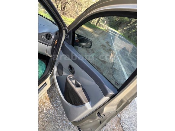 Sahibinden Renault Clio 1.5 dCi Authentique 2007 Model  250.000 km Bej