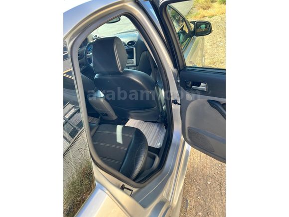 Sahibinden Ford Focus 1.6 TDCi Titanium X 2009 Model