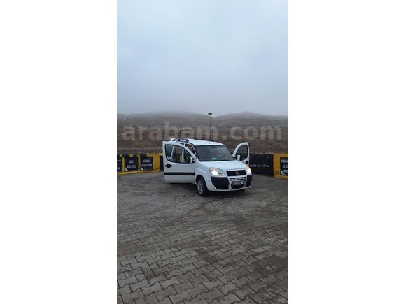 Sahibinden Fiat Doblo Combi 1.3 Multijet Safeline 2009 Model