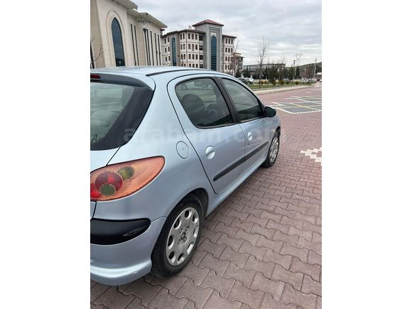 Sahibinden Peugeot 206 1.4 XT 2004 Model 