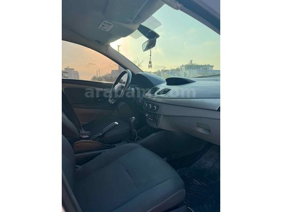 Sahibinden Renault Fluence 1.5 dCi Authentique 2010 Model  357.000 km Gri (Gümüş)
