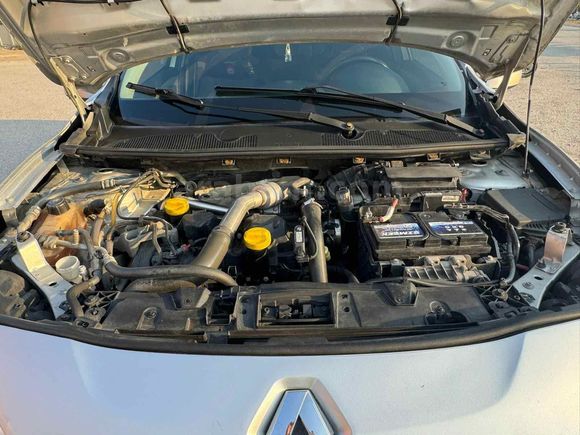 Sahibinden Renault Fluence 1.5 dCi Authentique 2010 Model  357.000 km Gri (Gümüş)