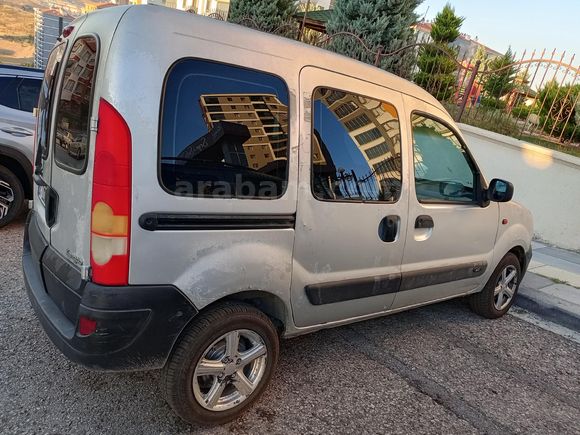 Sahibinden Renault Kangoo 1.5 dCi Expression 2005 Model