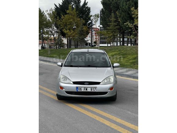 Sahibinden Ford Focus 1.6 Ghia 2001 Model 