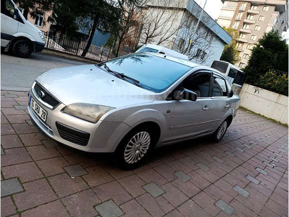 Otomatik Vites. 7ileri.Sahibinden Ford Focus 1.6 TDCi Trend 2007 Model  222.000 km Gri