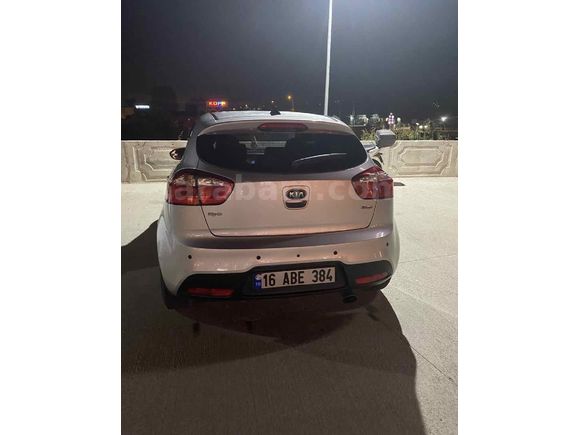 Sahibinden Kia Rio 1.4 CRDi Natty 2012 Model 