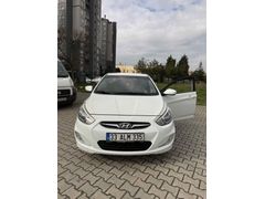 Sahibinden Hyundai Accent Blue 1.4 D-CVVT Mode Plus 2015 Model 