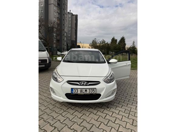 Sahibinden Hyundai Accent Blue 1.4 D-CVVT Mode Plus 2015 Model 