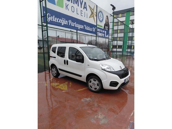 Sahibinden Fiat Fiorino Combi 1.4 Fire Pop 2021 Model Van 30.000 km Beyaz