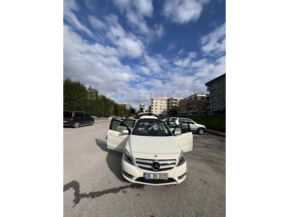 Sahibinden Mercedes - Benz B 180 BlueEFFICIENCY Sport 2012 Model  113.000 km Beyaz