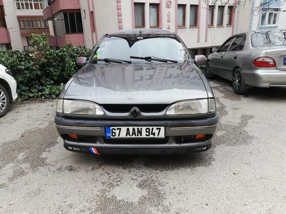 Sahibinden Renault R 19 1.4 Europa RN 1996 Model Karabük