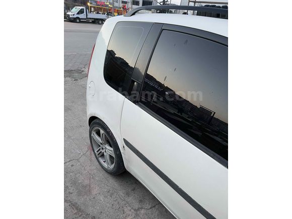 Sahibinden Skoda Roomster 1.2 2012 Model 