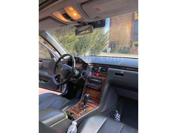 Sahibinden Mercedes - Benz E 200 Kompressor Elegance 2001 Model  427.000 km Gri (Gümüş)