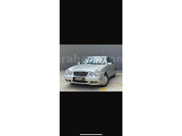 Sahibinden Mercedes - Benz E 200 Kompressor Elegance 2001 Model  427.000 km Gri (Gümüş)