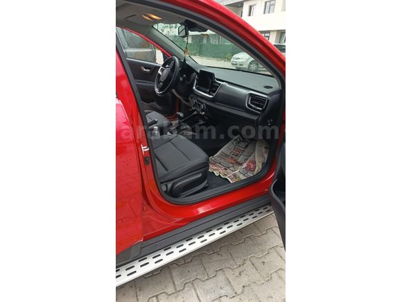 Sahibinden Kia Stonic 1.0 T-GDI Prestige Plus 2025 Model  6.000 km Kırmızı