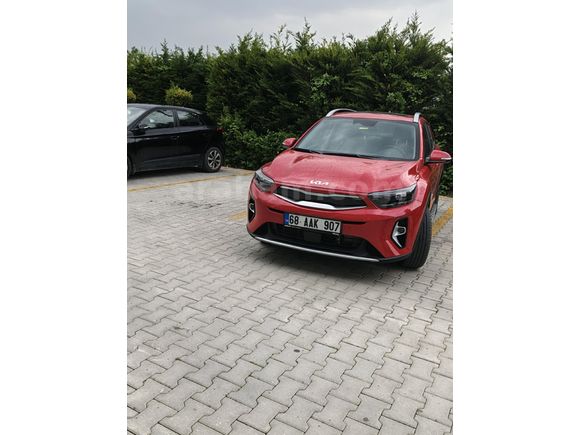 Sahibinden Kia Stonic 1.0 T-GDI Prestige Plus 2025 Model  6.000 km Kırmızı