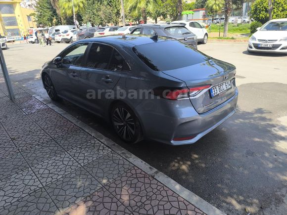 Sahibinden Toyota Corolla 1.5 Flame X-Pack 2025 Model