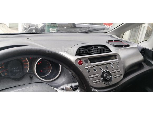 Honda Jazz 1.4 Fun 2011 CAM TAVAN ÇELİK JANT