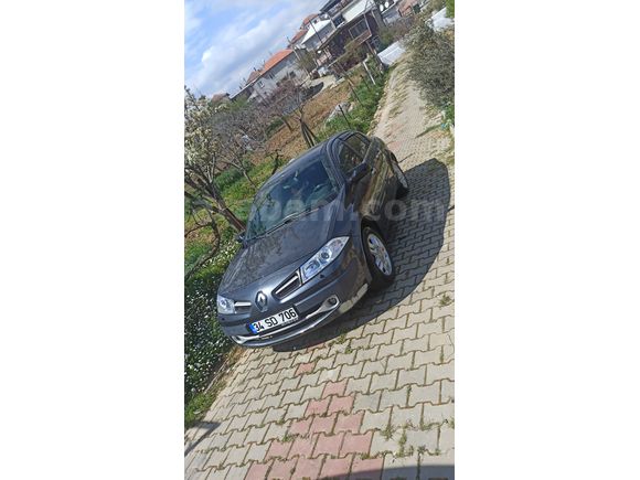 Sahibinden Renault Megane 1.5 dCi Privilege 2009 Model 