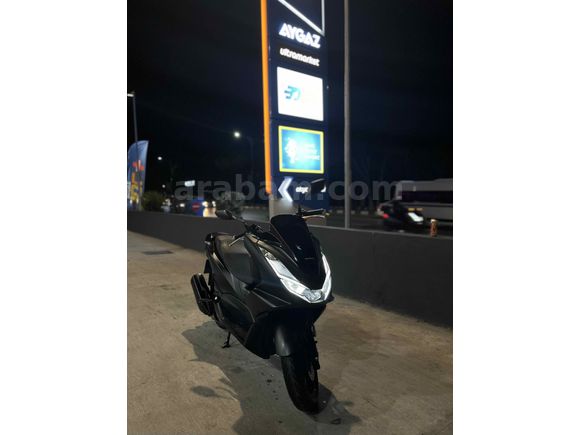 2024 Honda PCX 125 – Düşük KM – Temiz Kullanılmış   