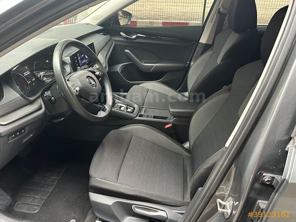 2024 otomatik 1.0E-TEC SERVİS BAKIMLI 67binde TEMİZ MASRAFSIZ
