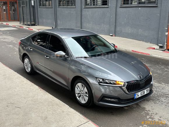 2024 otomatik 1.0E-TEC SERVİS BAKIMLI 67binde TEMİZ MASRAFSIZ