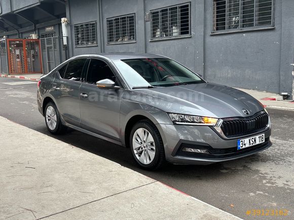 2024 otomatik 1.0E-TEC SERVİS BAKIMLI 67binde TEMİZ MASRAFSIZ