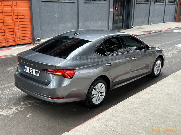 2024 otomatik 1.0E-TEC SERVİS BAKIMLI 67binde TEMİZ MASRAFSIZ