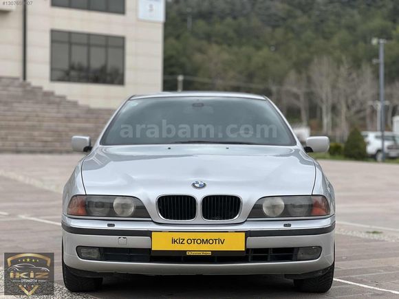 1998 520 iA DEĞİŞENSİZ MÜKKEMEL TEMİZLİKTE