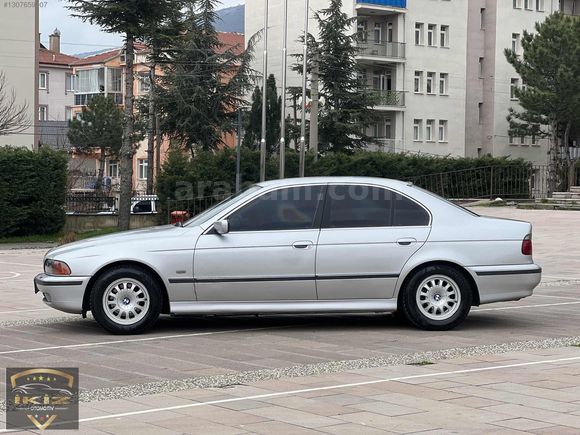 1998 520 iA DEĞİŞENSİZ MÜKKEMEL TEMİZLİKTE