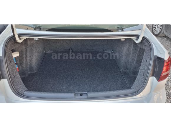 SAHİBİNDEN ORİJİNAL 1.2 TSI BlueMotion Model 2017 Model Jetta