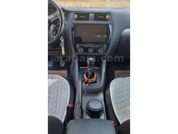 SAHİBİNDEN ORİJİNAL 1.2 TSI BlueMotion Model 2017 Model Jetta