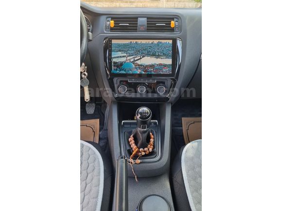 SAHİBİNDEN ORİJİNAL 1.2 TSI BlueMotion Model 2017 Model Jetta