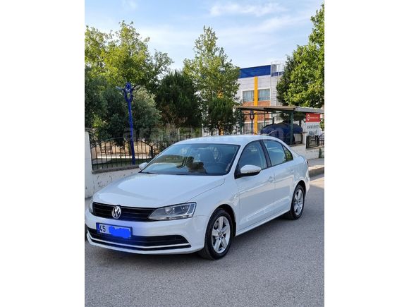 SAHİBİNDEN ORİJİNAL 1.2 TSI BlueMotion Model 2017 Model Jetta