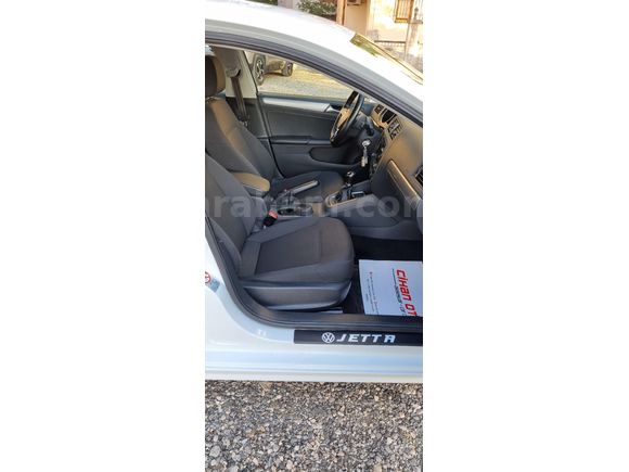 SAHİBİNDEN ORİJİNAL 1.2 TSI BlueMotion Model 2017 Model Jetta