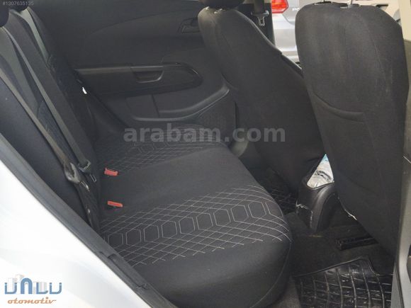 ÜNLÜ den 2013 CHEVROLET AVEO 1.3 D LT 168 BİNKM