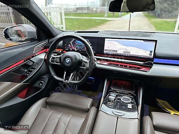 TAŞDAN OTOMOTİV'DEN BMW i5 EDRİVE 40 M SPORT BOWERS ARKA AKS