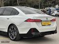 TAŞDAN OTOMOTİV'DEN BMW i5 EDRİVE 40 M SPORT BOWERS ARKA AKS