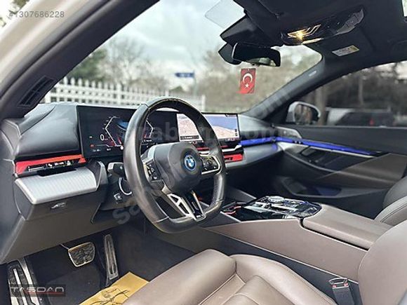 TAŞDAN OTOMOTİV'DEN BMW i5 EDRİVE 40 M SPORT BOWERS ARKA AKS