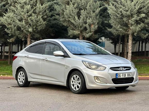  Hyundai Accent Blue 1.6 CRDI Mode Plus 2012 Model Ankara